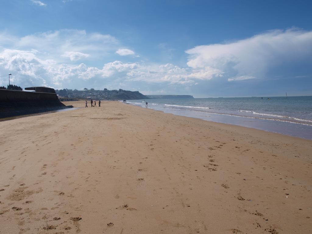 Gites En Normandie En Front De Mer A Asnelles , 3Km D'Arromanches, 10Km De Bayeux Экстерьер фото